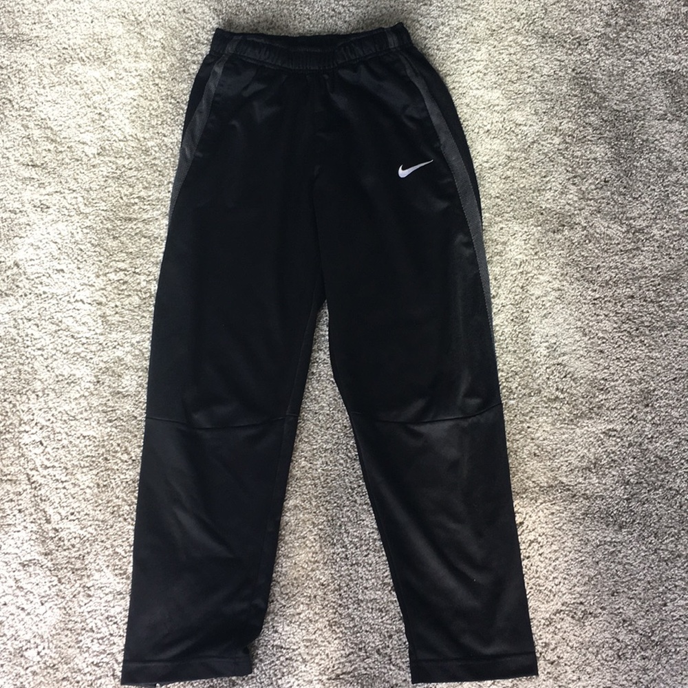GIRLS NIKE JOGGERS